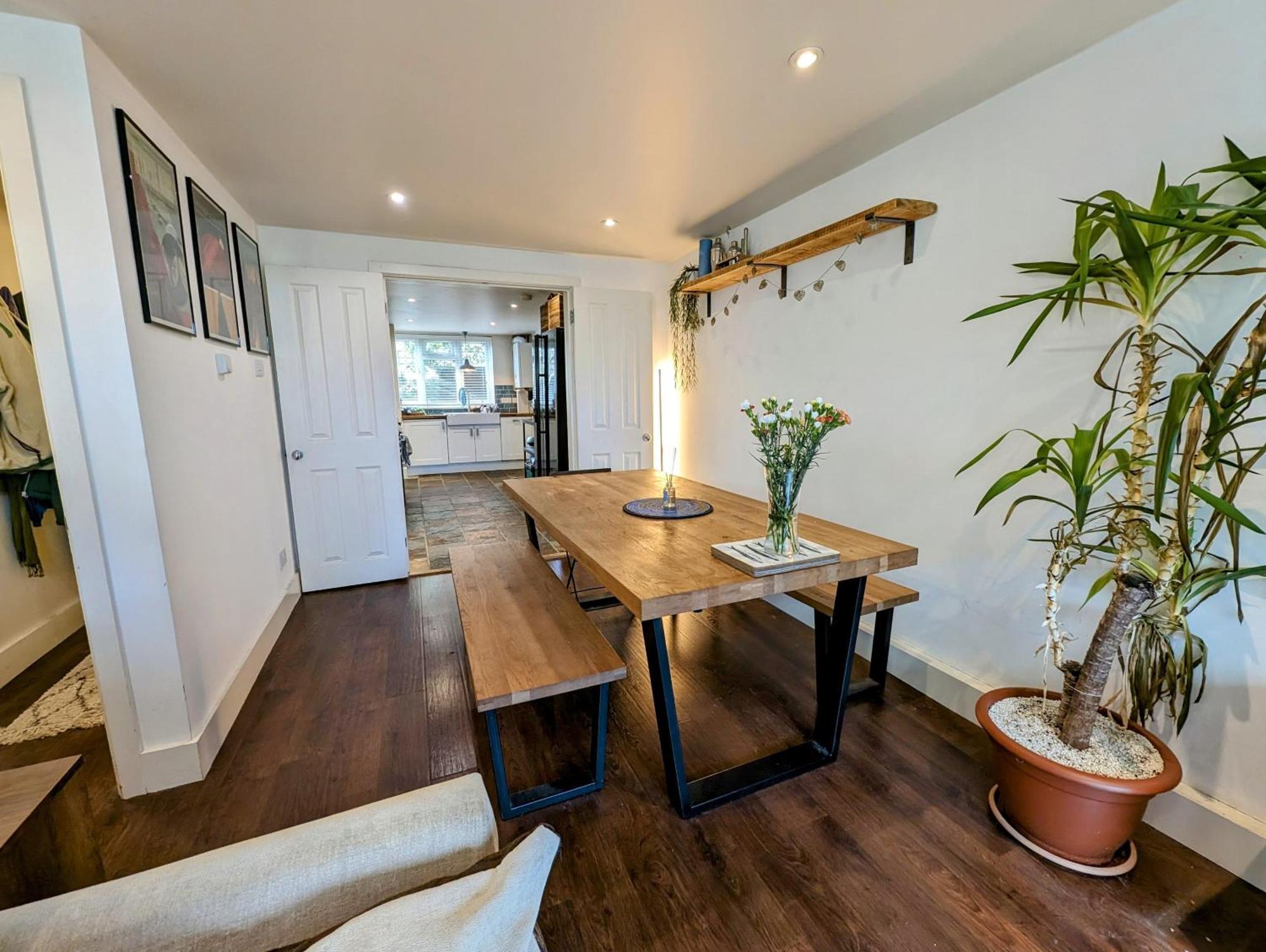 Modern Well Presented Apartment With Garden Londres Exterior foto